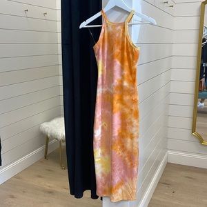 💗💗 3/$30 Orange tie dye maxi